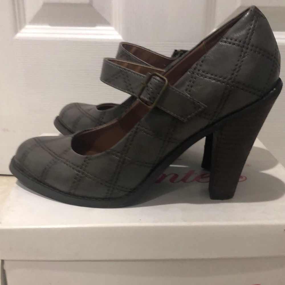 Wanted checkered Mary Janes